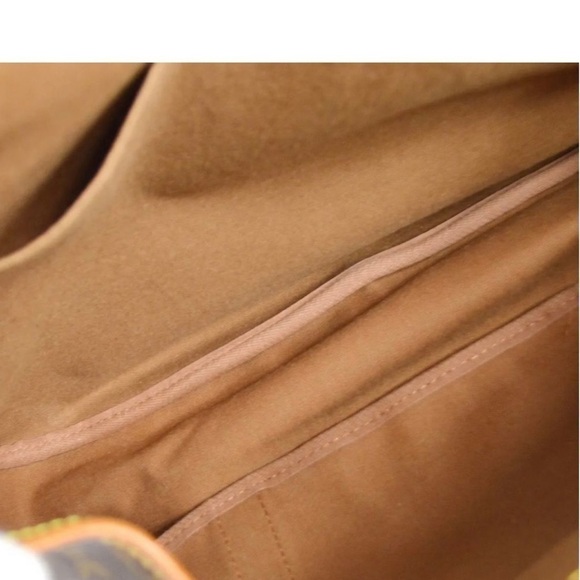 Louis Vuitton Monogram Saumur 43 Shoulder Bag 💼 AR8901 - Picture 5 of 16